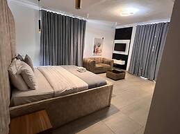 Ace Apartment