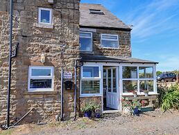 4 Cliff Cottages