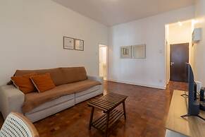 2 Minutes From Copacabana Beach D302