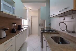 2 Minutes From Copacabana Beach D302