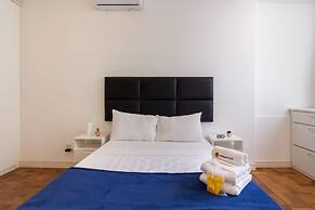 2 Minutes From Copacabana Beach D302