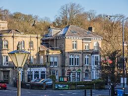 The Crows Nest