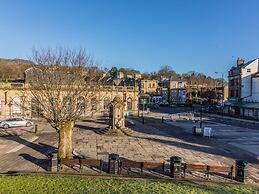 The Crows Nest