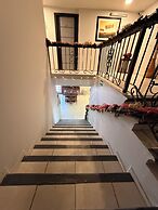 Hotel Ossi Inn