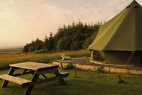 Glamping Pod - Sleeps 2 - Pets - Parking - Wifi