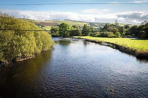 Ty Twt Teifi