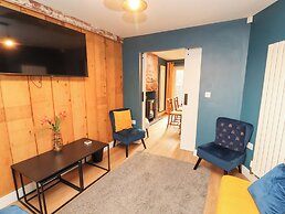 10 Keekle Terrace