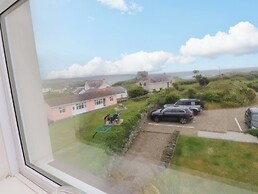 Sea Views No 8 Plas Darien