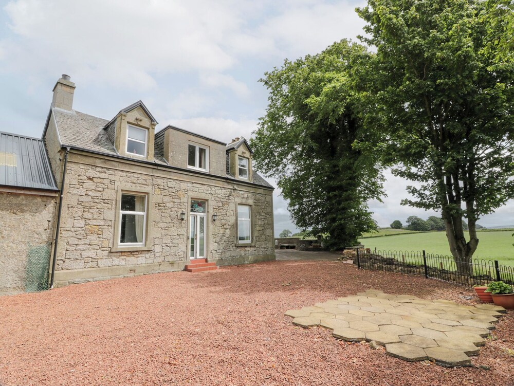 Marshill Farm House
