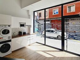Bilbao ROOMS & KITCHEN Rekalde
