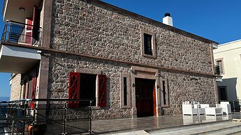 Cunda Esin