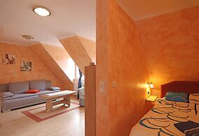 Wunderschoene Ferienwohnung an der Mueritz