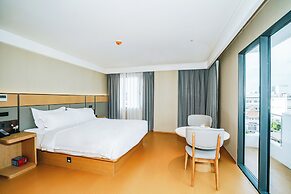 BANGKOK ORIENTAL HOTEL