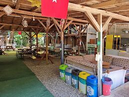 Kardelen Pansiyon