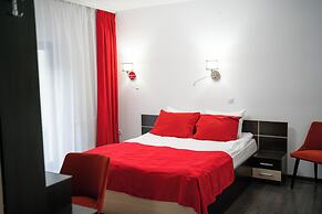 Hotel Piscul Negru