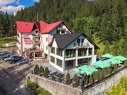 Hotel Piscul Negru