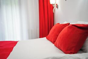Hotel Piscul Negru