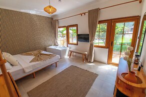 Vodina Lounge Suites