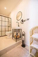 Vodina Lounge Suites