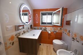Scilla SeaFront Rooms
