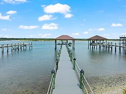 Sparkling Pool Balcony Sunsets Pool Table Dock
