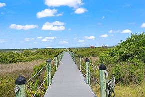 Sparkling Pool Balcony Sunsets Pool Table Dock