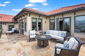 Sparkling Pool Balcony Sunsets Pool Table Dock