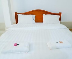 VV Villa Vangvieng Hotel