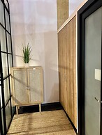 ASTORIA Loft Elite Apartment free parking,AC,Elevator