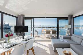 Hausboot in Barth am Barther Bodden