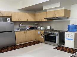 Spacious Studio Unit With Balcony and Seaview