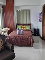 Spacious Studio Unit With Balcony and Seaview