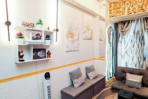 Sapphira Manor Luxurious Condo by the Bay