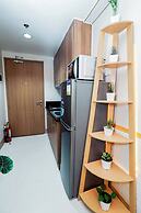 Sapphira Manor Luxurious Condo by the Bay