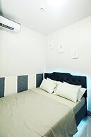Sapphira Manor Luxurious Condo by the Bay