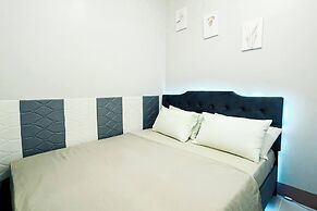 Sapphira Manor Luxurious Condo by the Bay