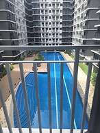 Sapphira Manor Luxurious Condo by the Bay