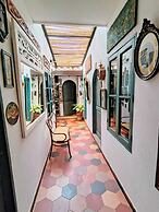 CASA SILVA HOTEL-CAFE