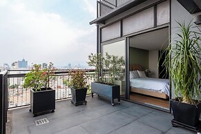319-PH Luxury 3BR Duplex PH