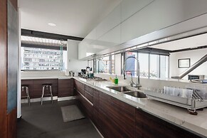 319-PH Luxury 3BR Duplex PH