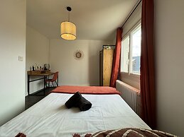 Duplex in Le Mans Near Place D'alger