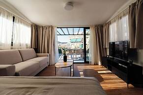 The Verve by Zoia Living