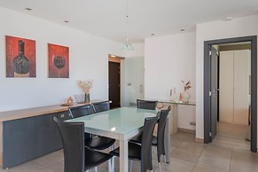 Apartment Near De Panne Beach