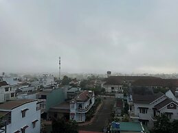 ĐÔNG PHƯƠNG HOTEL & RESTAURANT
