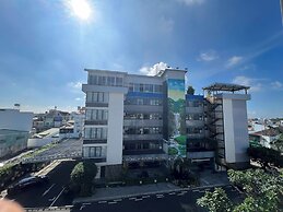 ĐÔNG PHƯƠNG HOTEL & RESTAURANT