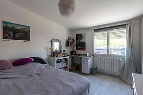 Trackside Retreat - Ideal Base in Le Mans