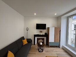 Cozy Urban Nest Near Le Mans