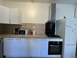 Central Le Mans Apartment