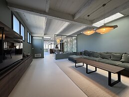 Stylish Home Base for Your Adventure