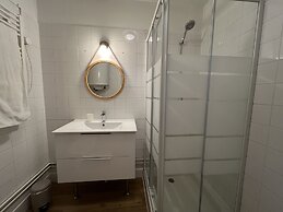 Apartment in Le Mans Near Old Town